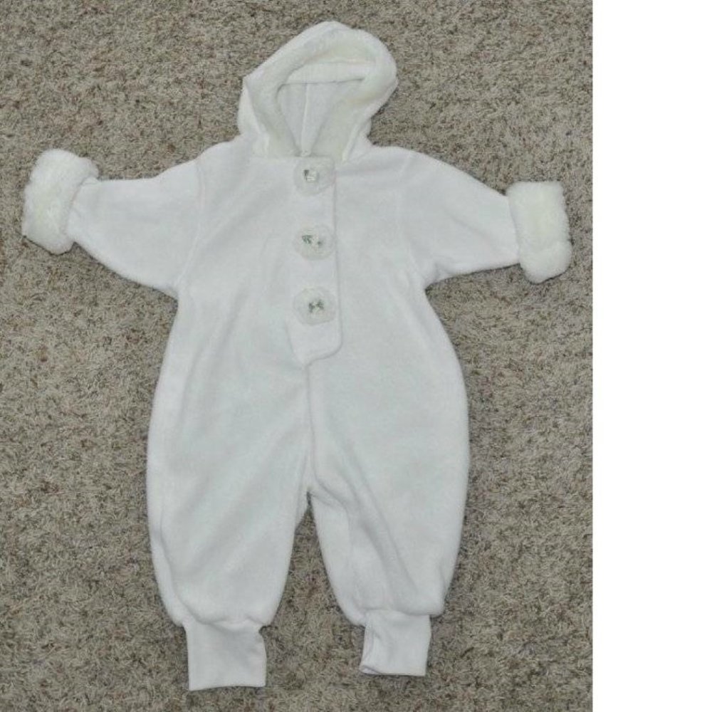 Girls Snowsuit Lord & Taylor White 12 months Fleece Hooded Fur Trim Zip Up